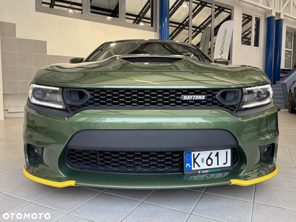 Dodge Charger 6.4 Scat Pack - 6