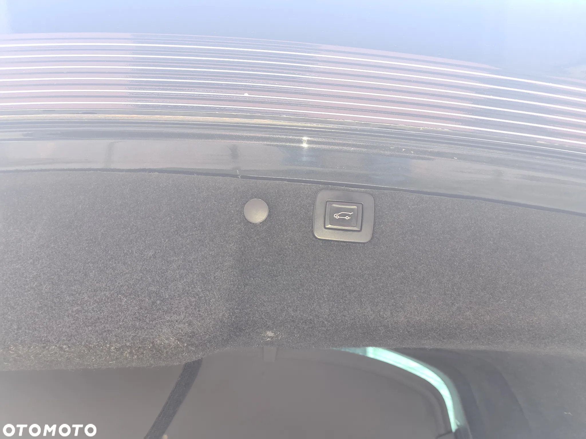 Opel Insignia - 17