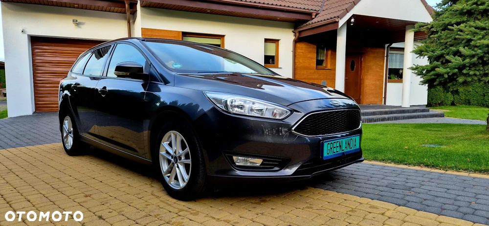 Ford Focus 2017 photo 2