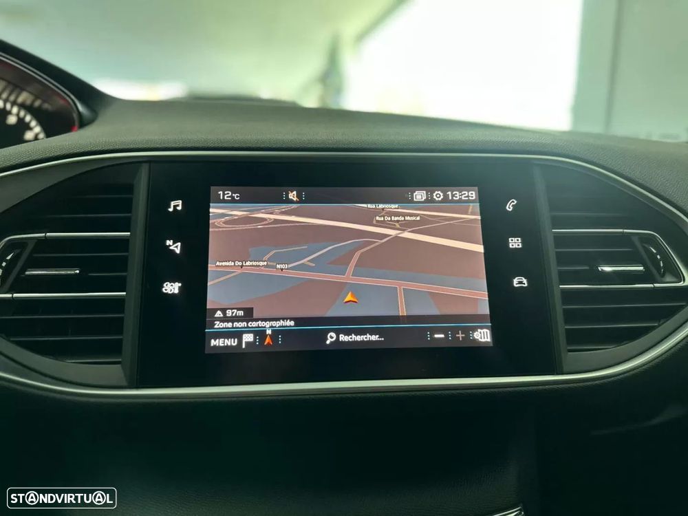 Peugeot 308 1.2 PureTech GT Line - 18