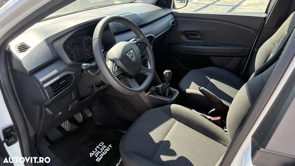 Dacia Logan TCe 90 MT5 Essential - 21