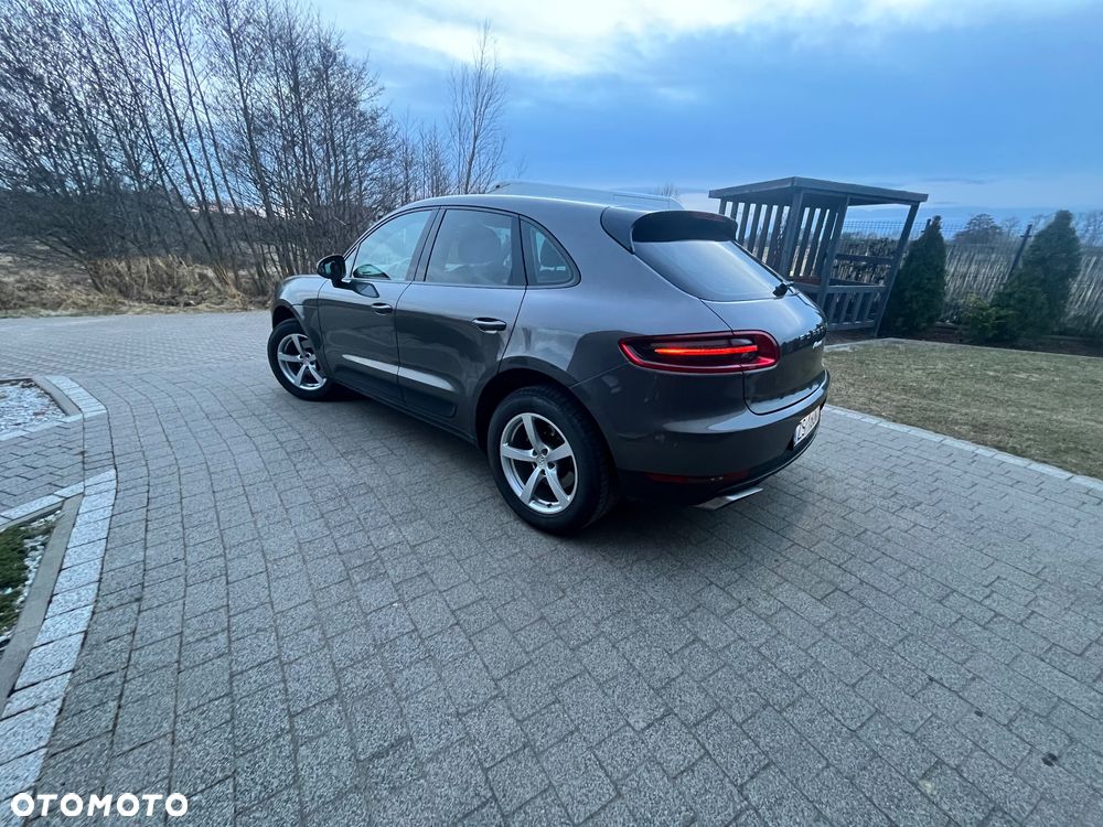 Porsche Macan Standard - 3