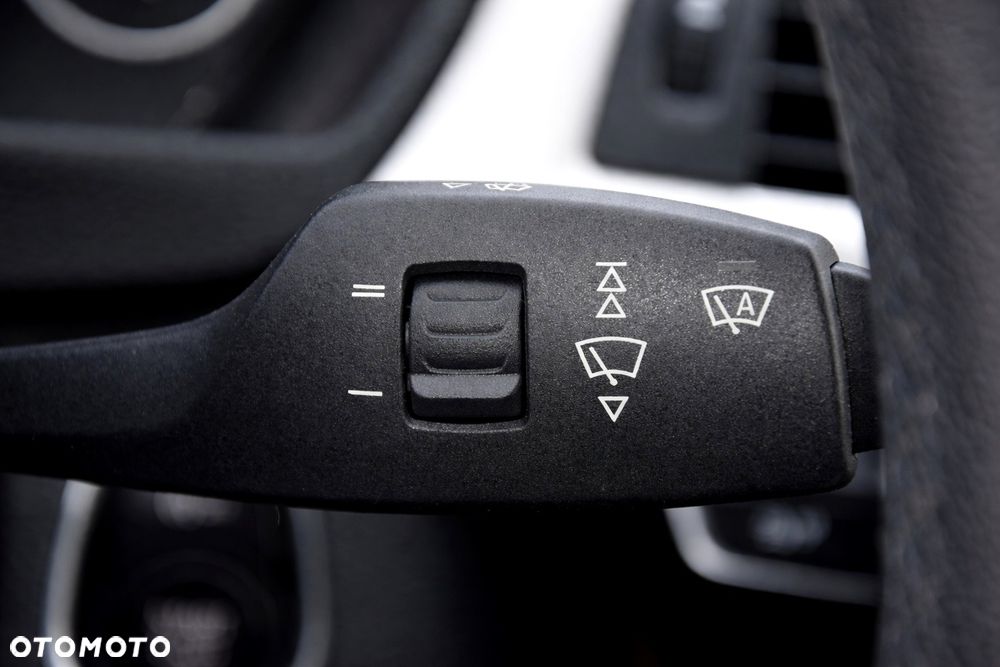 BMW Seria 3 316d - 34