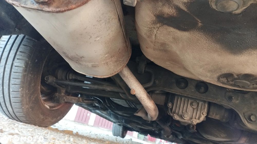 Subaru Impreza 1.6 TS - 31