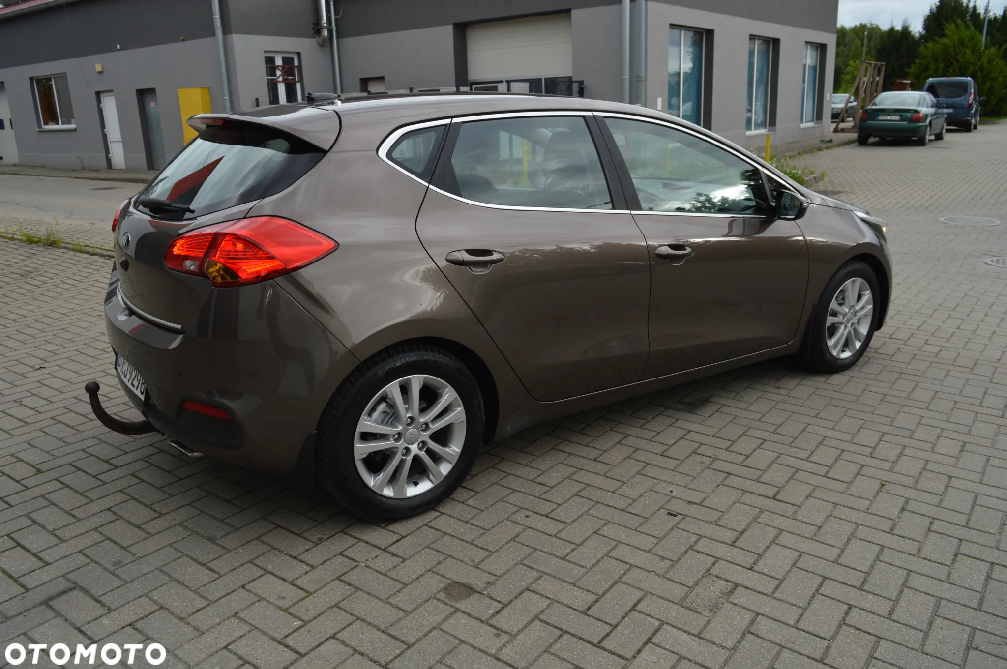 Kia Ceed 1.6 GDI DCT Vision - 10