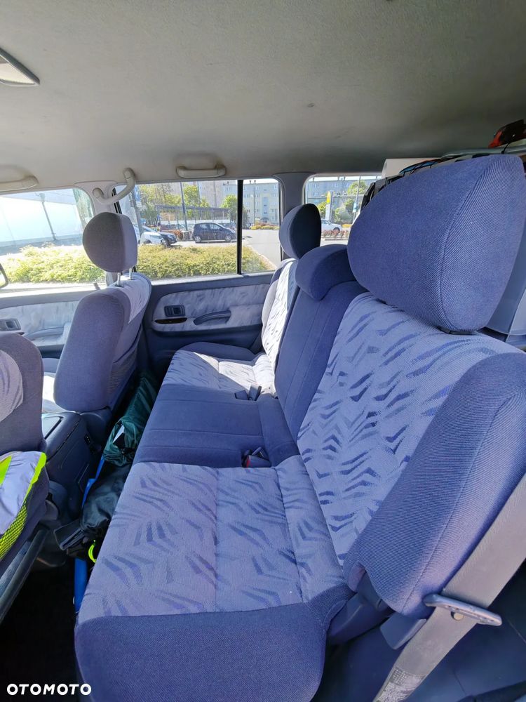 Toyota Land Cruiser - 12
