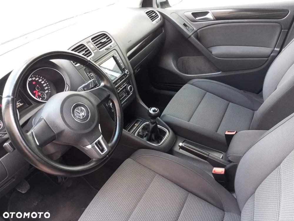 Volkswagen Golf - 7