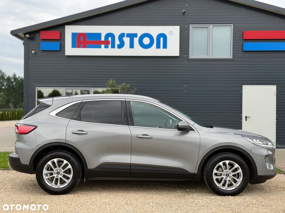 Ford Kuga 2.0 EcoBlue Hybrid TITANIUM - 9