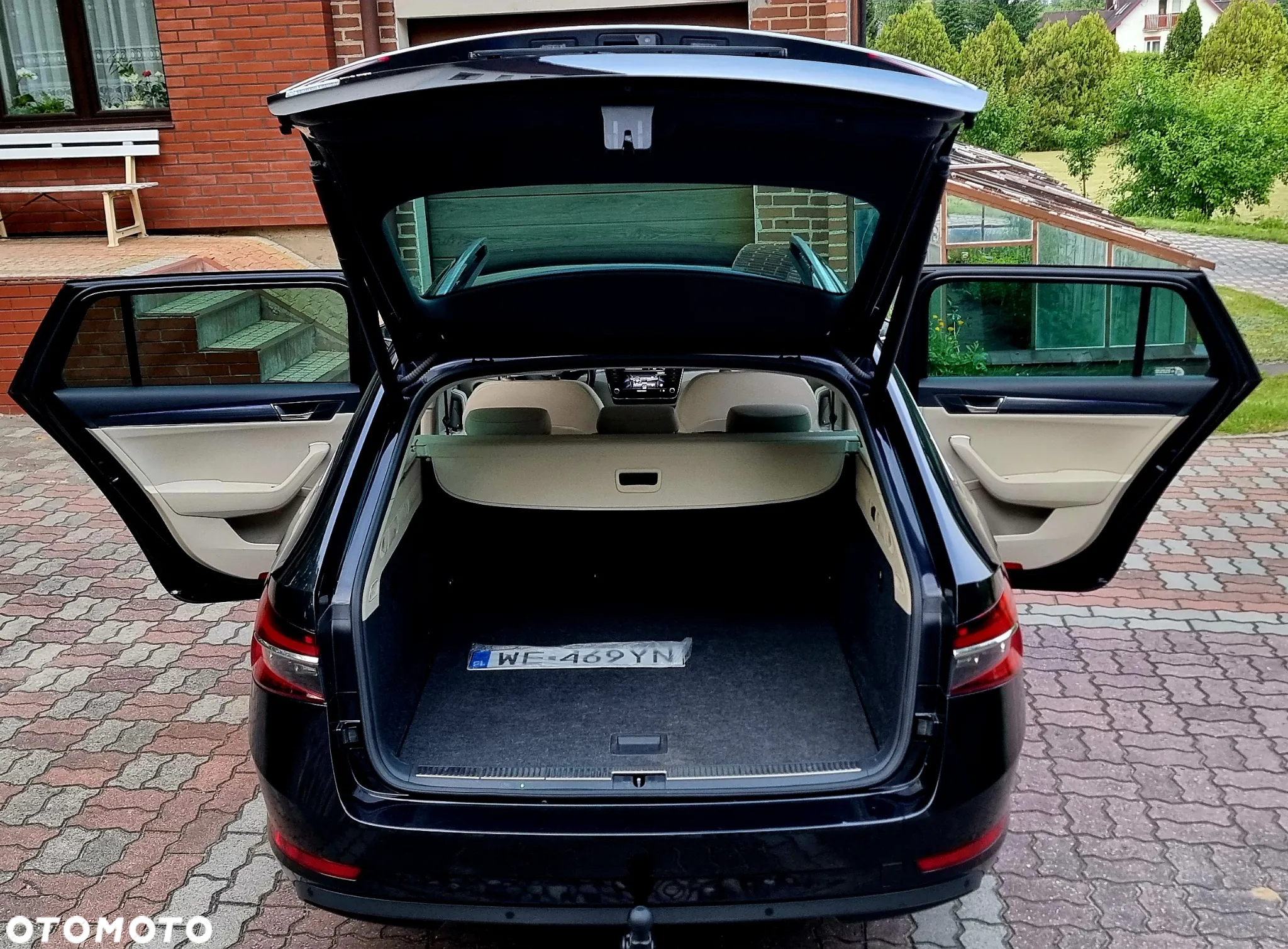 Skoda Superb 2.0 TDI SCR Style DSG - 17