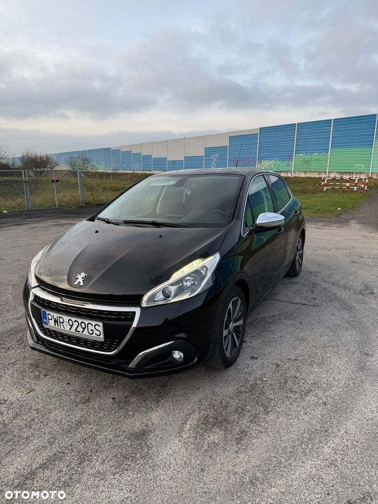 Peugeot 208 1.2 PureTech Allure - 2