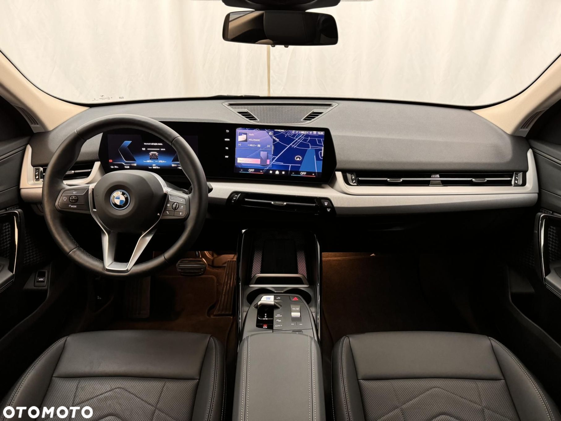 BMW iX2 - 21
