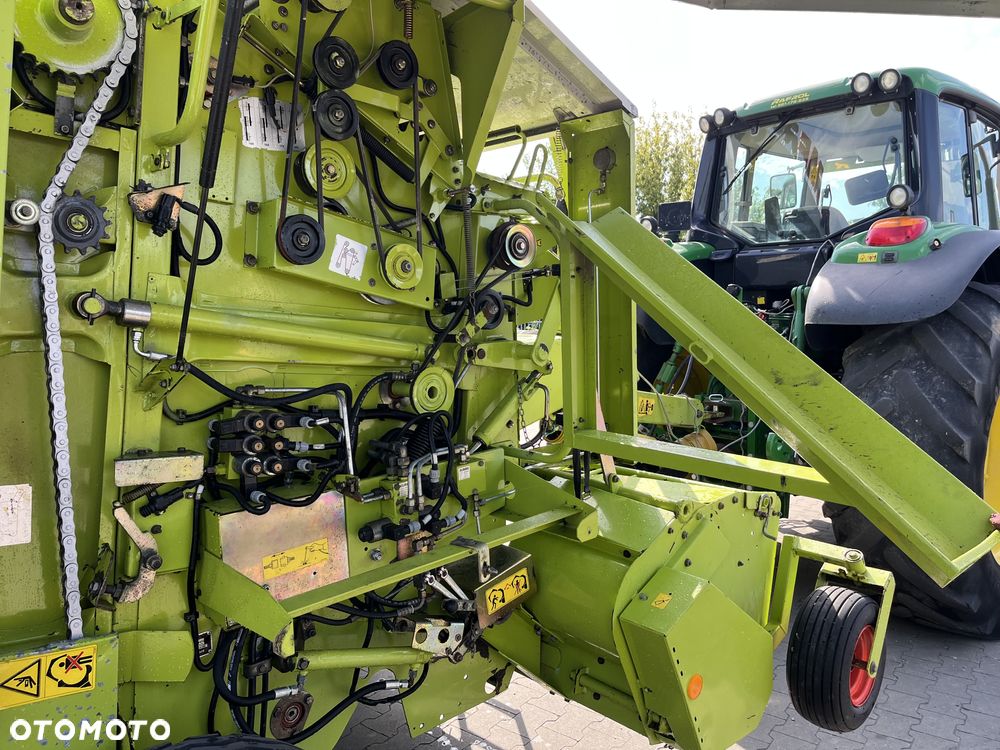 Claas Rollant 250 - 10