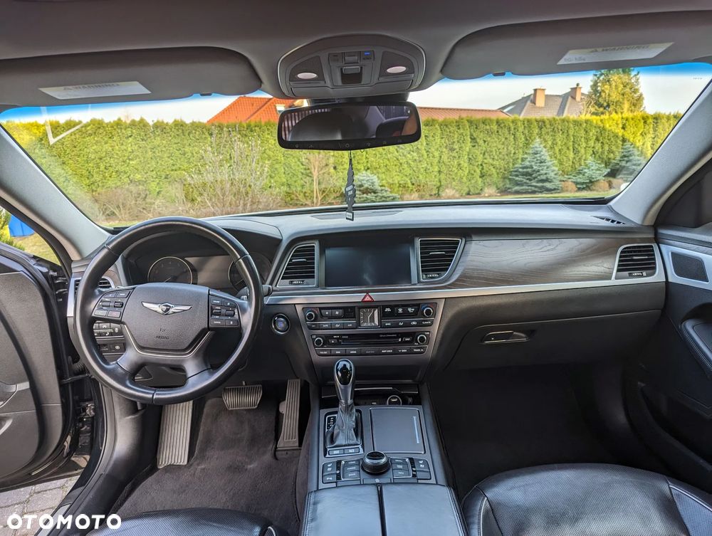 Genesis G80 - 9