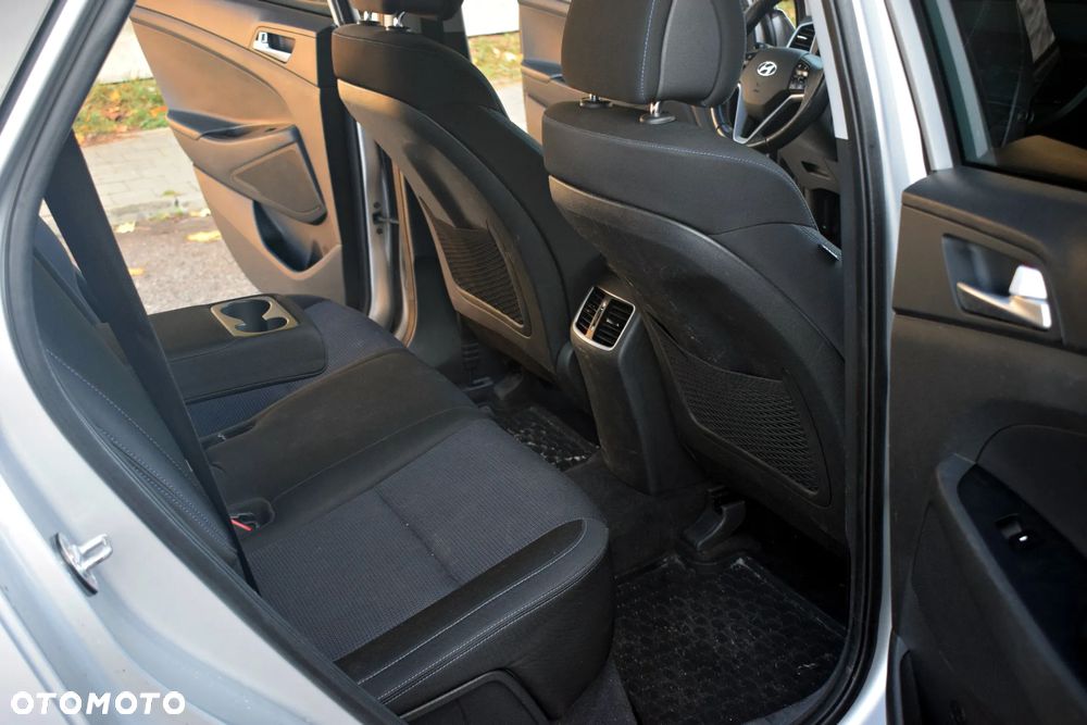 Hyundai Tucson 2.0 CRDi 4WD Automatik Style - 39