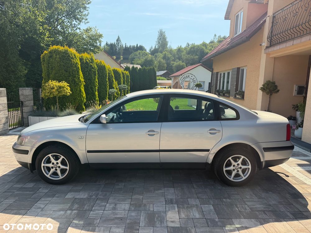 Volkswagen Passat 1.9 TDI CL - 40