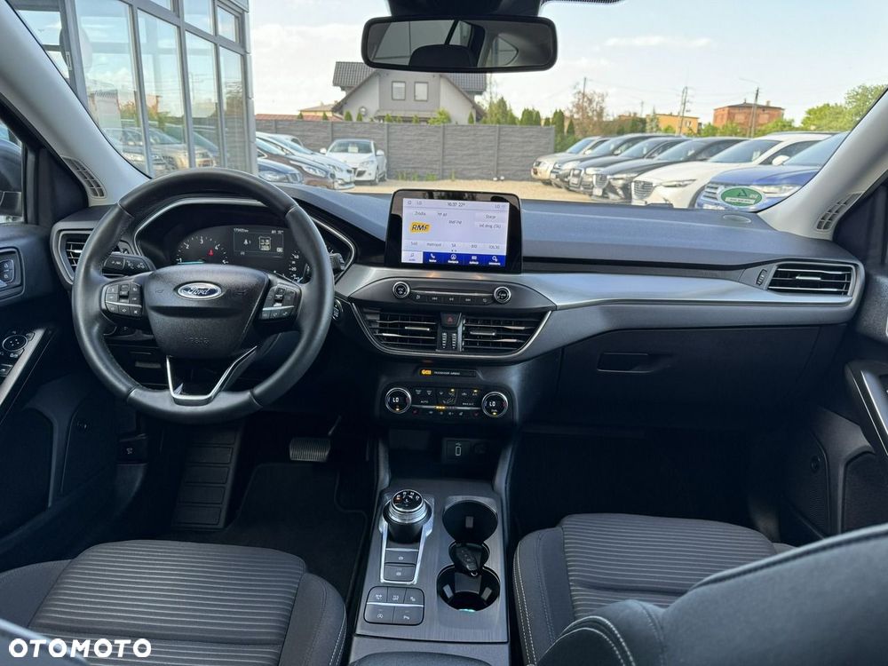 Ford Focus - 11