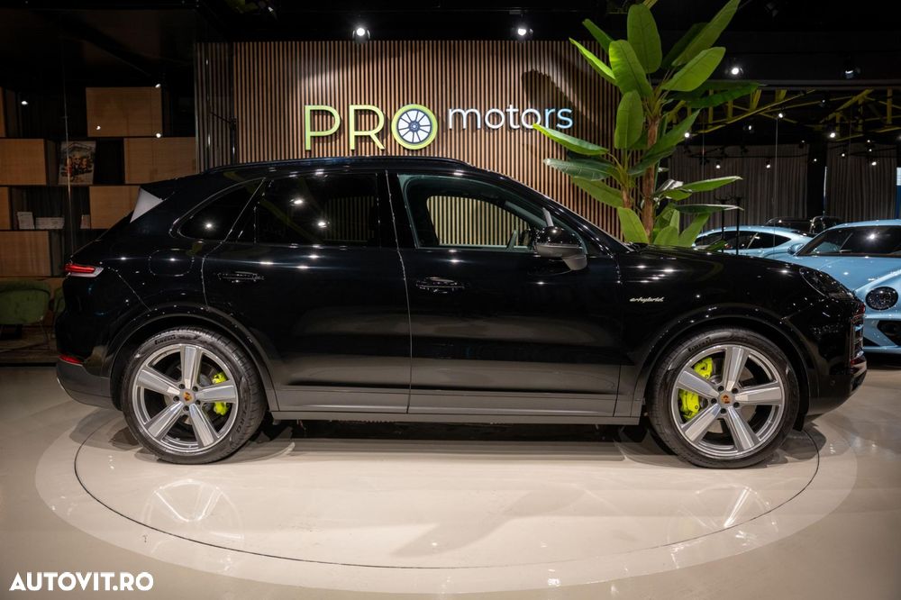 Porsche Cayenne S E-Hybrid - 16