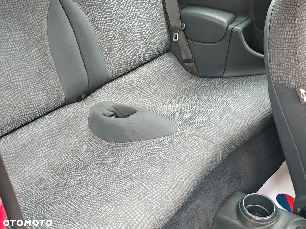 MINI Cooper Standard - 17