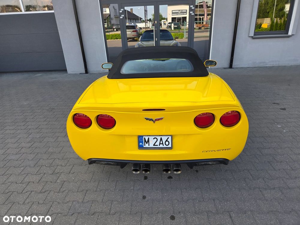 Chevrolet Corvette - 29