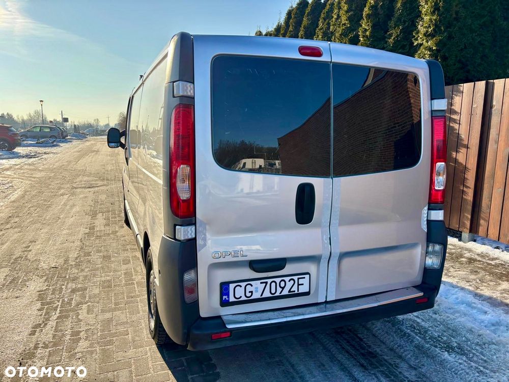 Opel Vivaro - 6