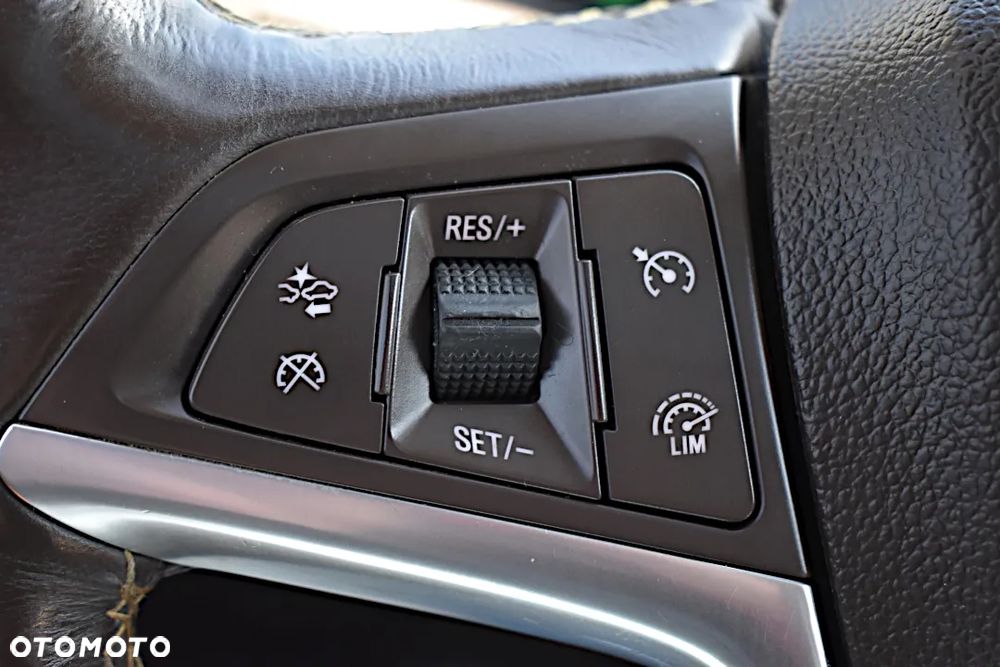 Opel Mokka 1.4 T Cosmo S&S - 35