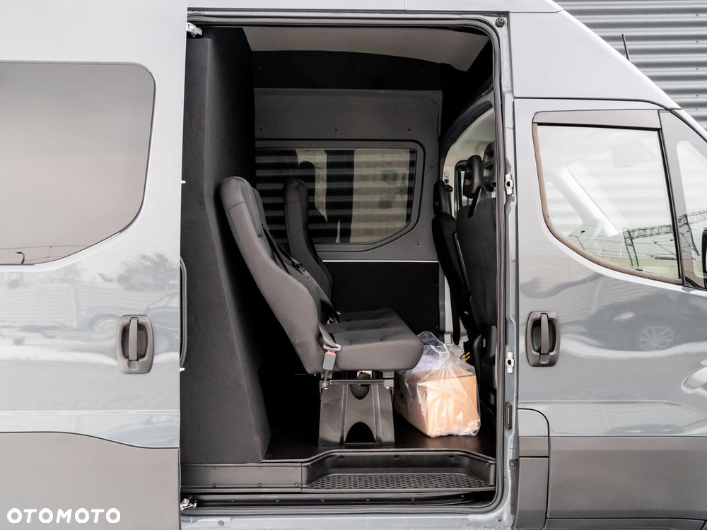 Iveco Daily 35S18HA8V L4H3 brygadówka - 4