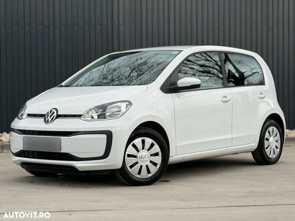 Volkswagen up! 1.0 MPI High - 12