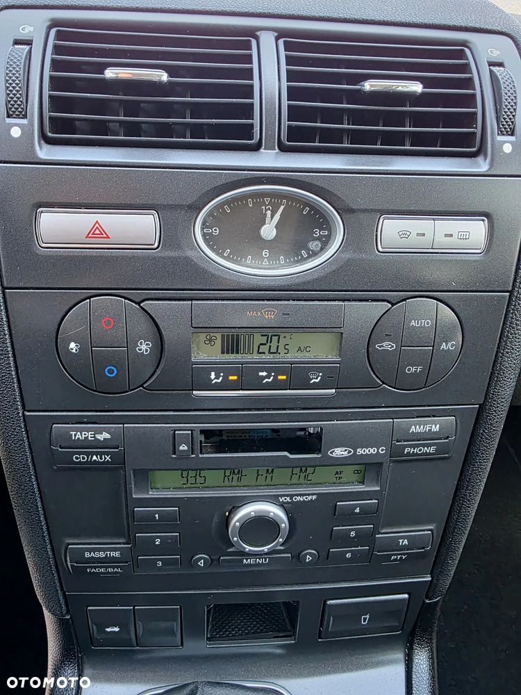 Ford Mondeo 2.0 TDCi Trend - 25