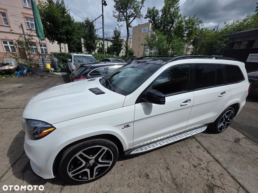 Mercedes-Benz GLS - 6