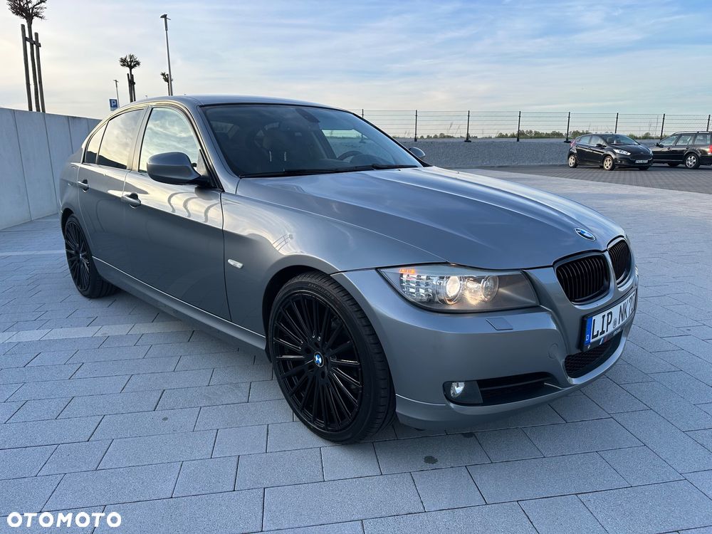 BMW Seria 3 320d DPF - 11