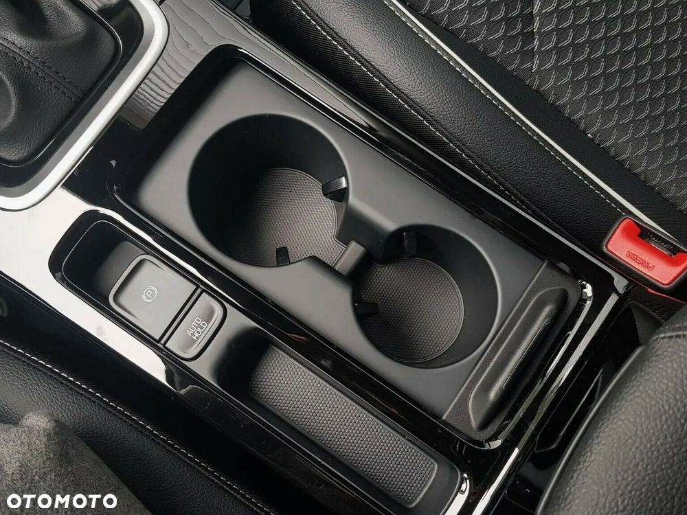 Kia XCeed 1.6 T-GDI Business Line DCT - 30