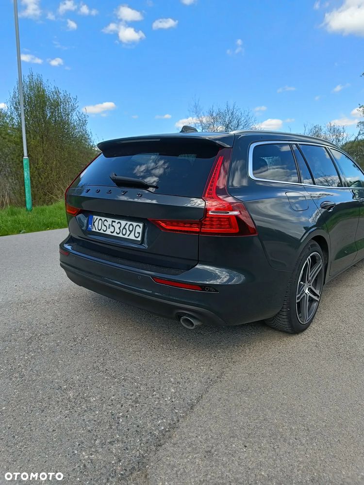Volvo V60 D3 Geartronic Momentum - 6