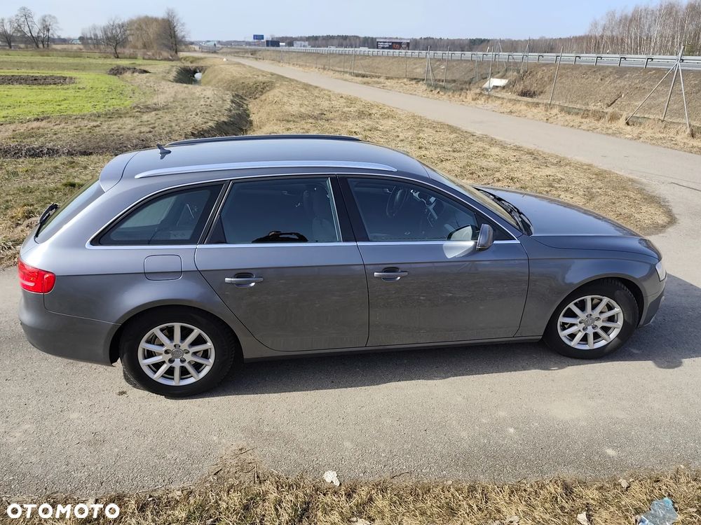 Audi A4 Avant 2.0 TDI DPF Attraction - 3