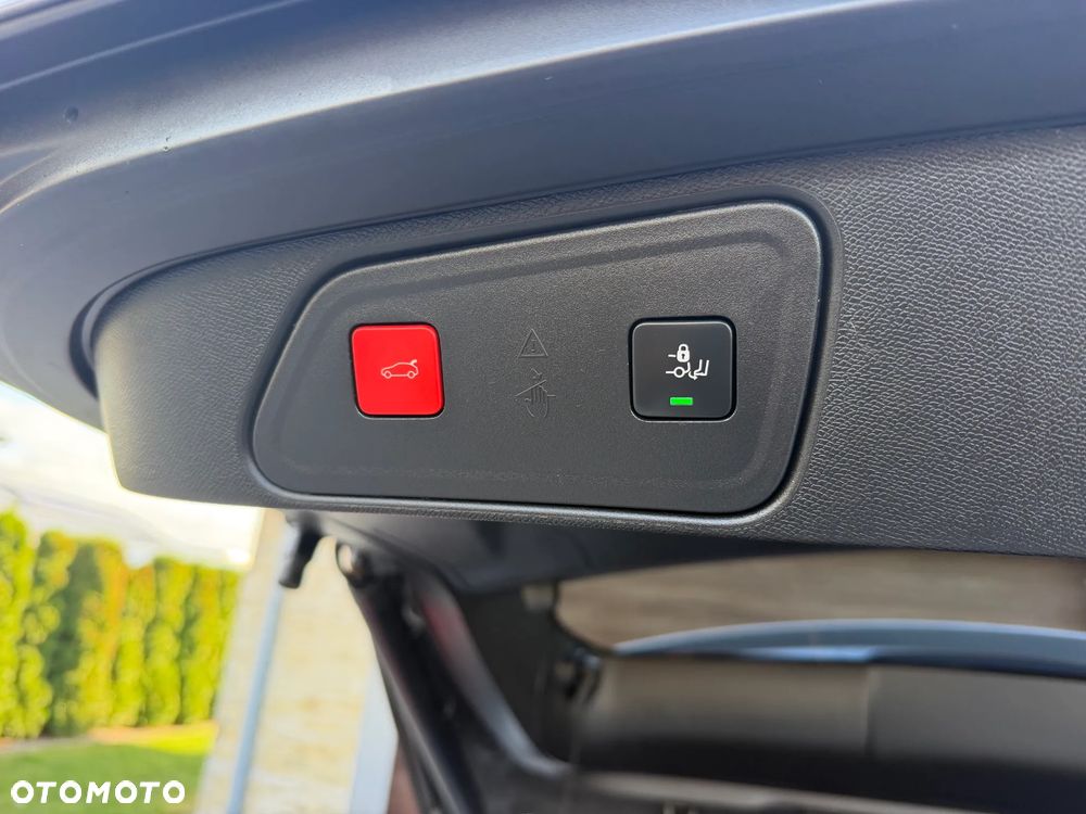 Peugeot 3008 - 21