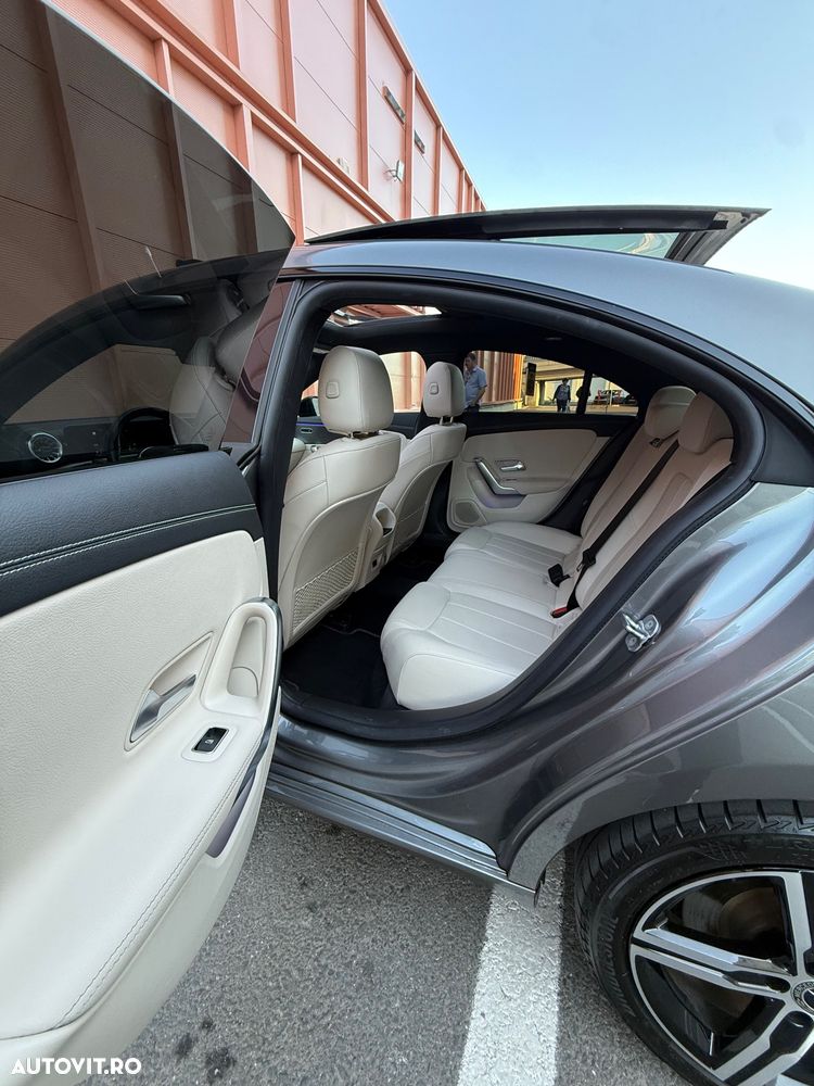 Mercedes-Benz CLA 250 - 12