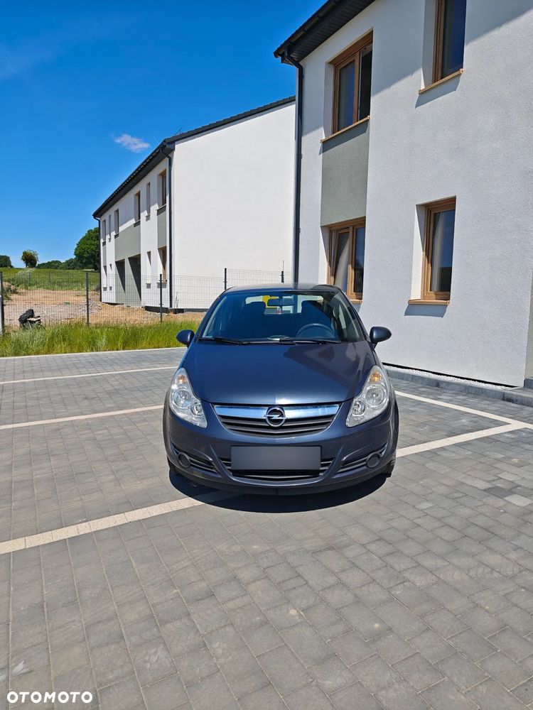 Opel Corsa 1.2 16V Essentia - 2