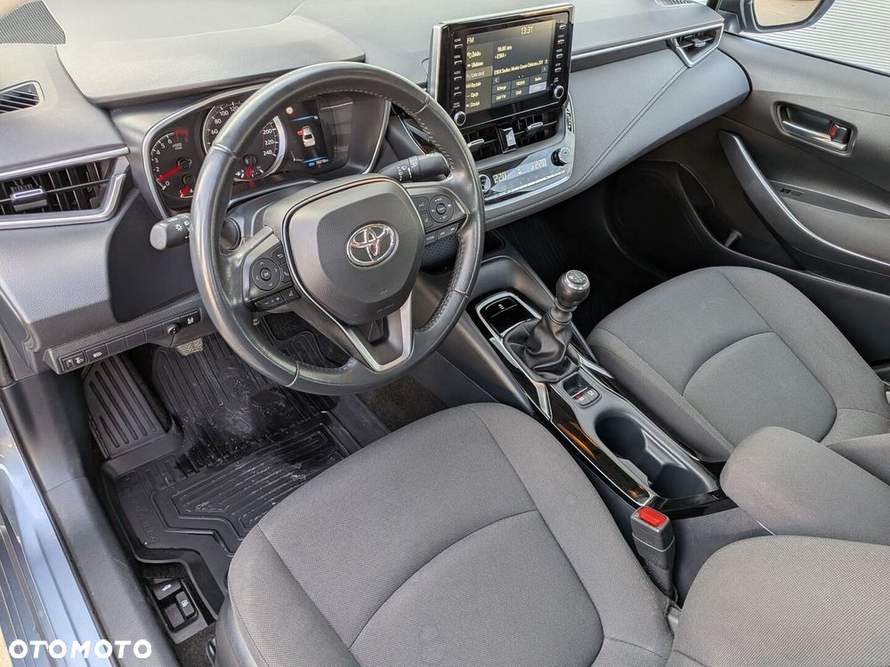 Toyota Corolla - 16