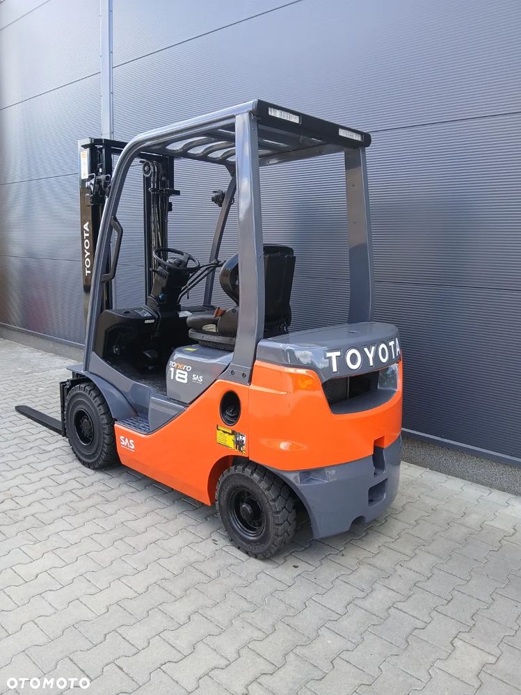 Toyota 42-8FDF18 - 5
