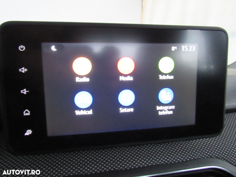 Dacia Sandero Stepway TCe 90 MT6 Comfort - 16