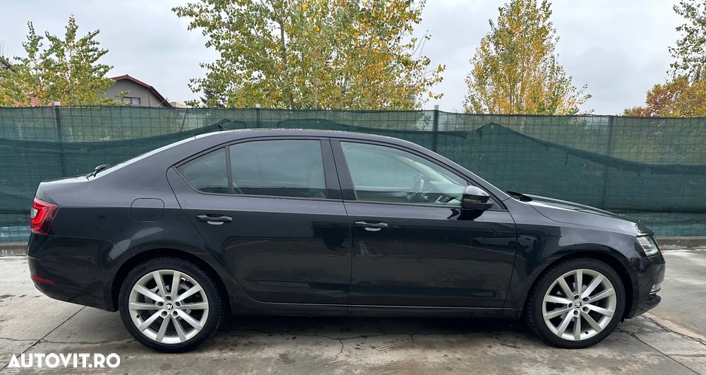 Skoda Octavia 1.6 TDI DSG Style - 5