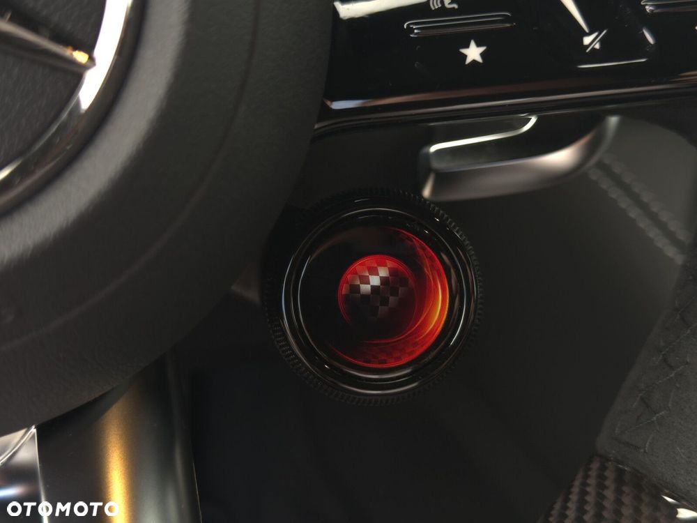 Mercedes-Benz AMG GT 63 4MATIC+ - 26