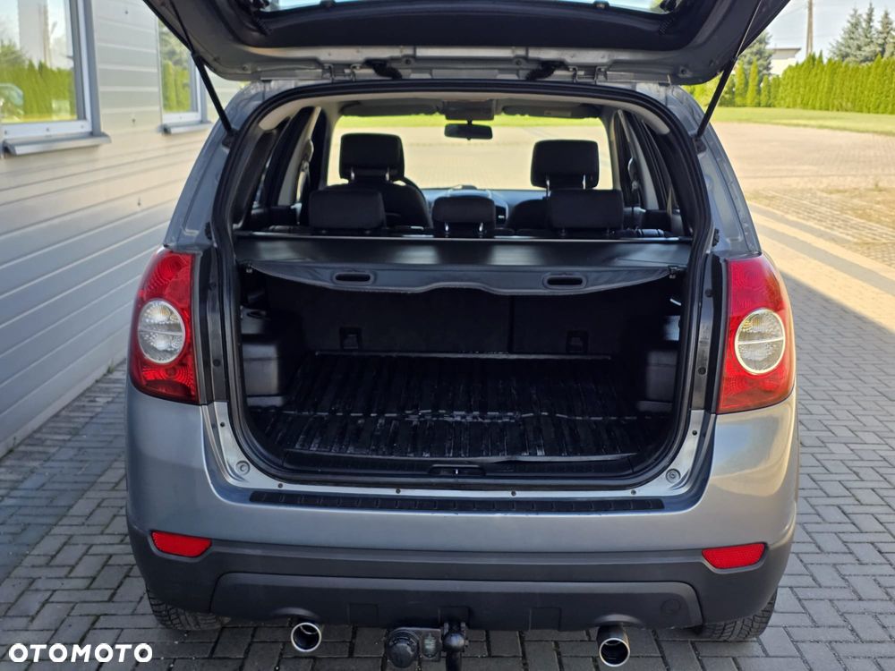 Chevrolet Captiva 2.4 2WD 5 Sitzer LS - 15