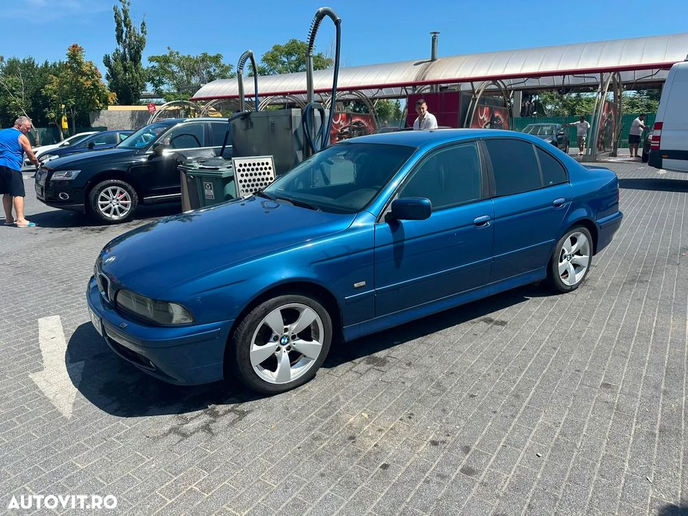 BMW Seria 5 520d - 11