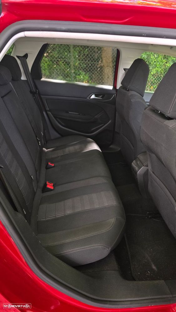 Peugeot 308 1.6 BlueHDi Allure J17 EAT6 - 16