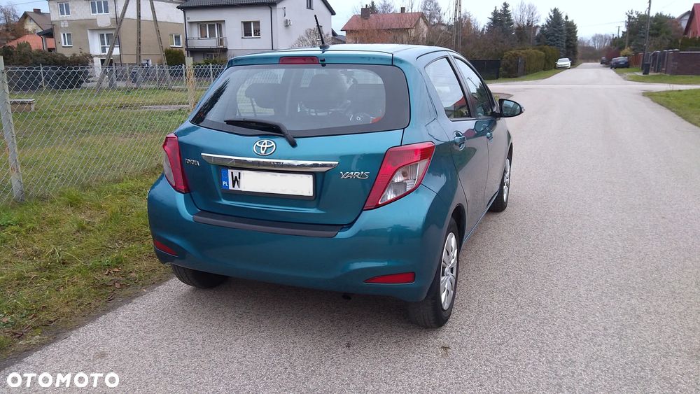 Toyota Yaris 1.33 Sol - 2