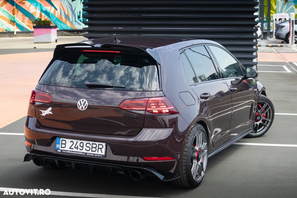 Volkswagen Golf GTI (BlueMotion Technology) DSG Performance - 6