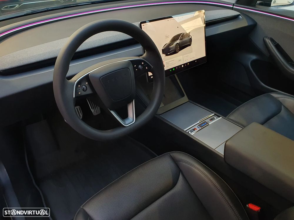 Tesla Model 3 Standard Range Plus RWD - 3