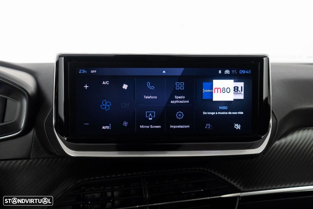 Peugeot 2008 1.2 PureTech Allure - 23