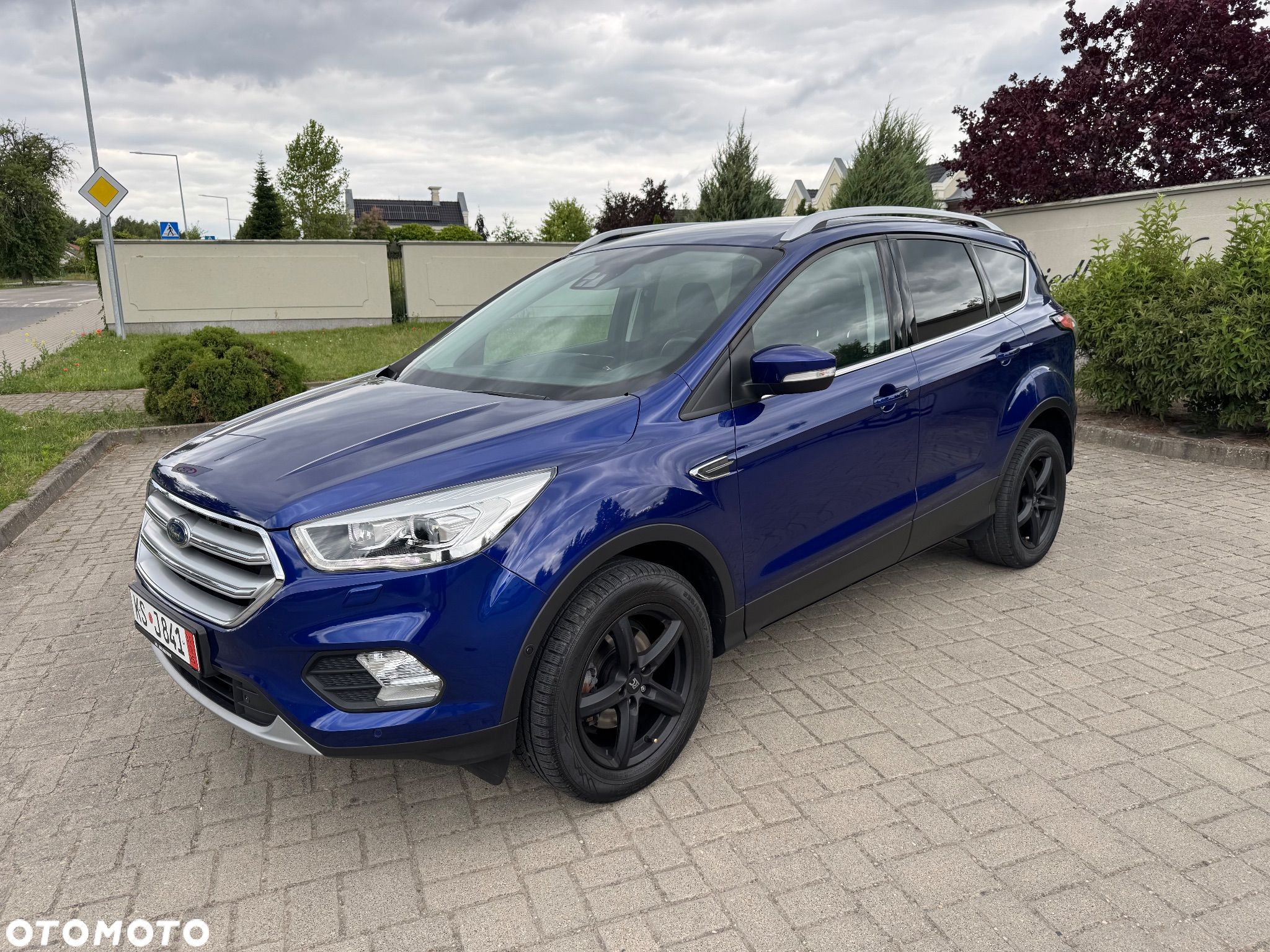 Ford Kuga 1.6 EcoBoost 2x4 Titanium - 1