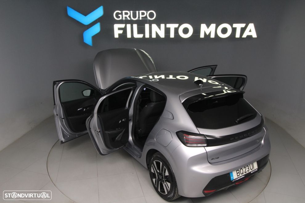 Peugeot 208 1.2 Hybrid Allure e-DCS6 - 11